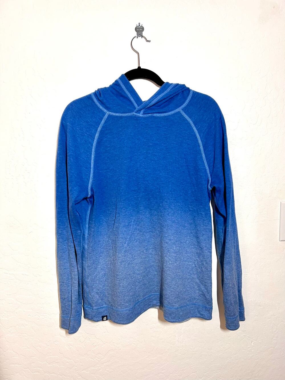 Women’s Tommy Bahama Blue Ombré Reversible Lightweight Surfer Coastal Hoodie